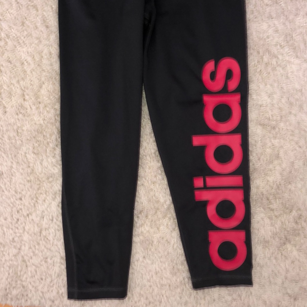 Girl athletics leggings
